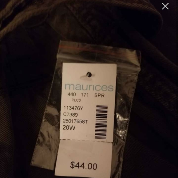 Maurices pants - Picture 2 of 4